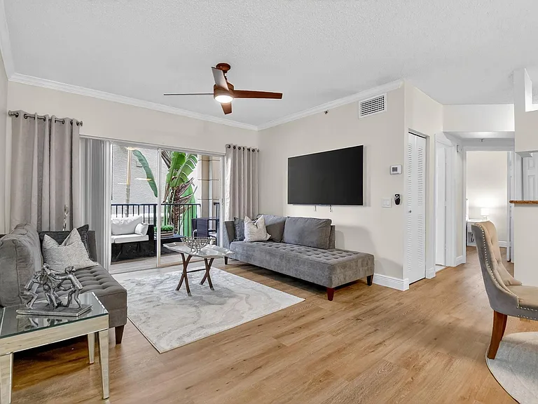 3212 Tuscany Way #3212 — Photo 25