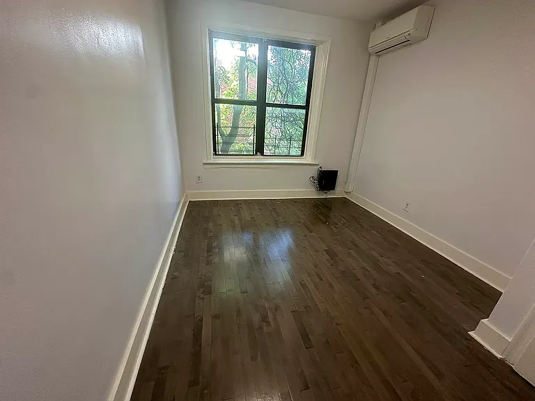 874 Clarkson Ave #2R — Photo 4