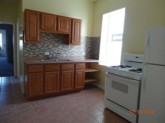 5th image of 1339 E 72nd St #1