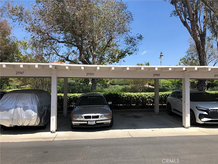 25951 Orbita — Photo 37