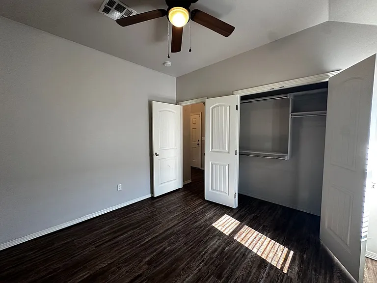 2316 Alta Vista Ln — Photo 16