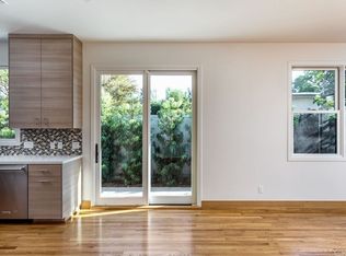 38 S Sunnyslope Ave, Pasadena, CA 91107