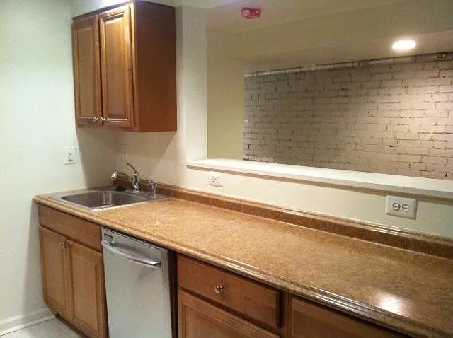 2115 1st St NW #B — Photo 4