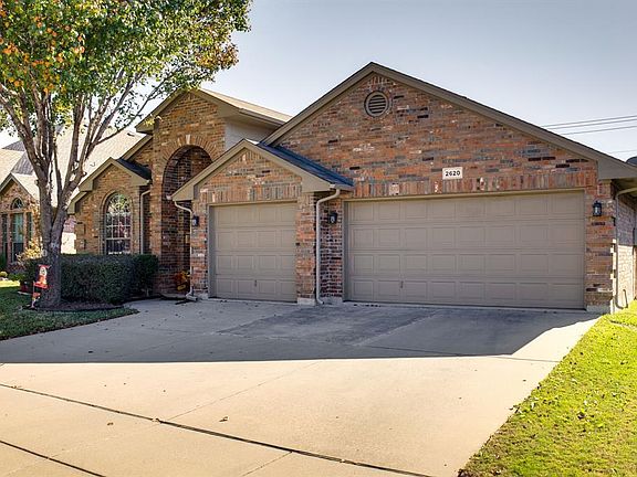 3rd image of 2620 Gray Rock Dr
