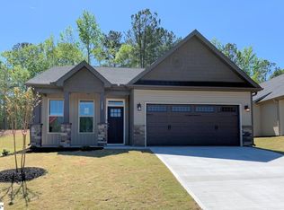 122 River Trace Loop, Simpsonville, SC 29680