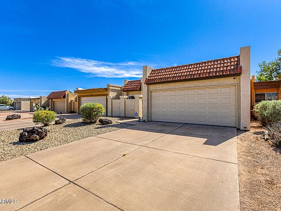 3rd image of 847 W RICE Drive