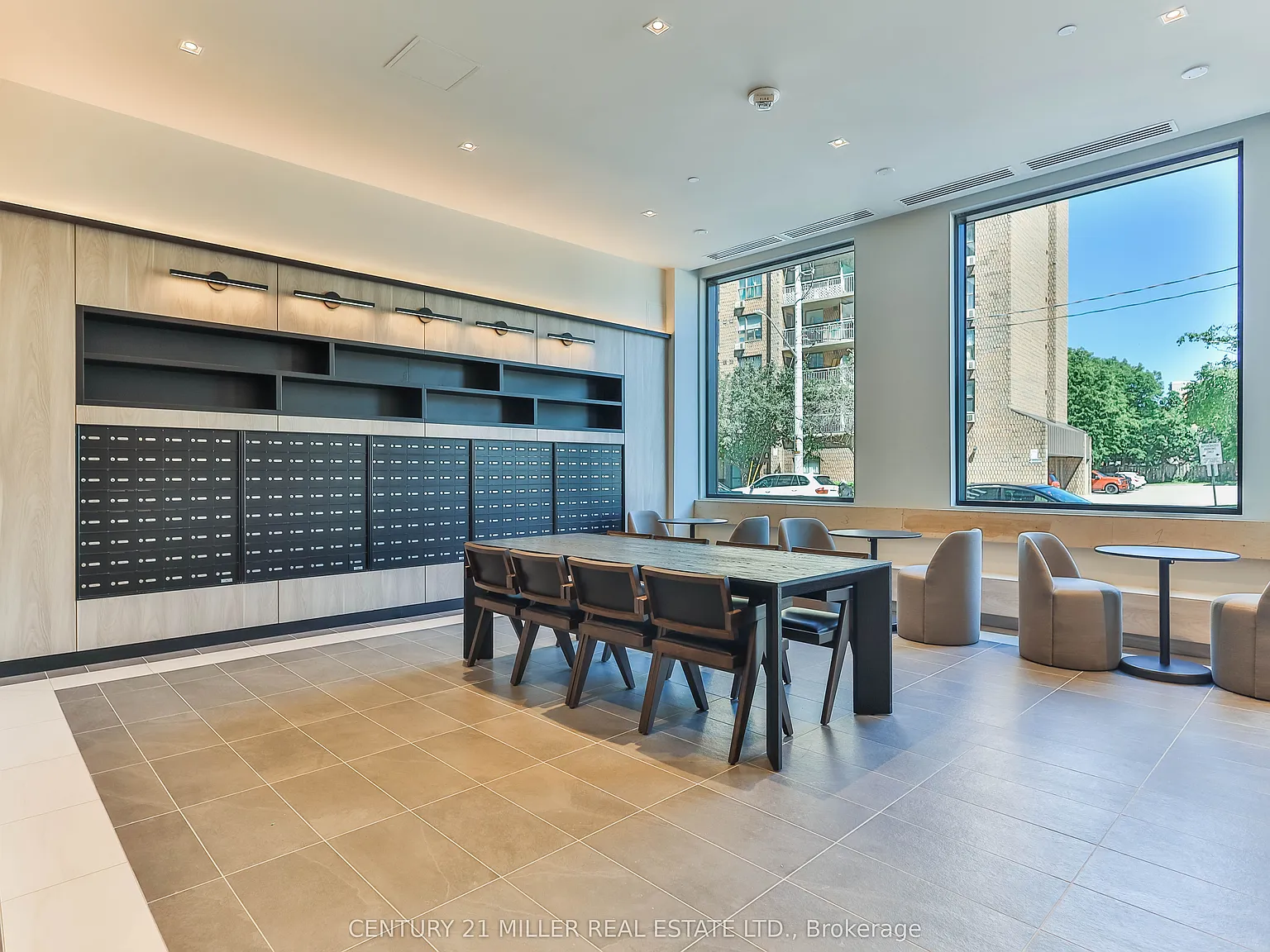 2 bed, $2,190 — Photo 4