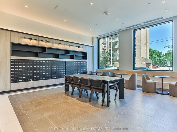 4th image of 1 Jarvis St #1309