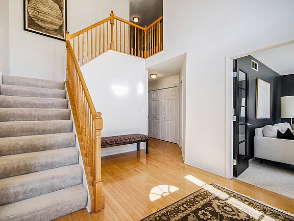 4th image of 2295 Hickory Point Dr
