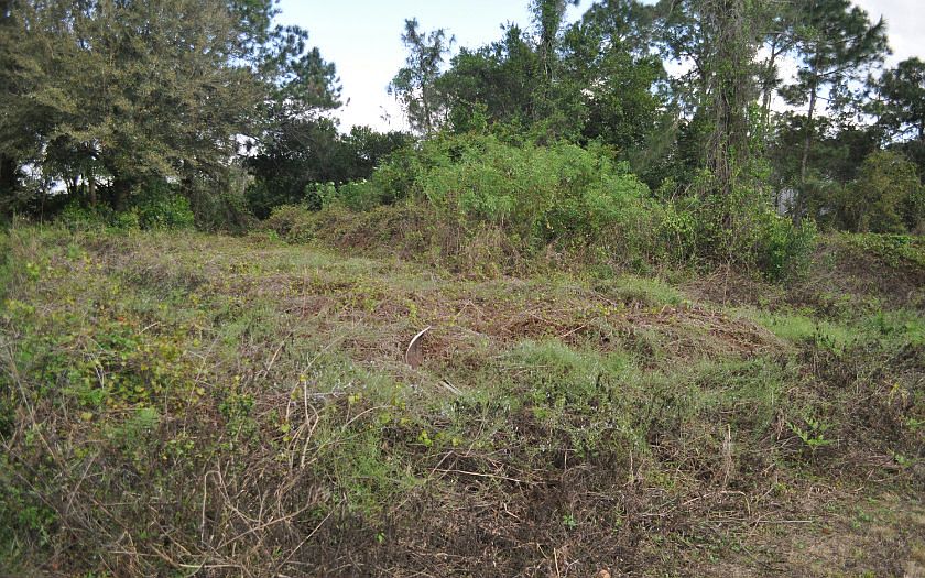 2nd image of 5722 Lilac Rd
