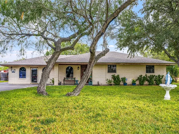 210 W Avenue D, Kingsville, TX 78363