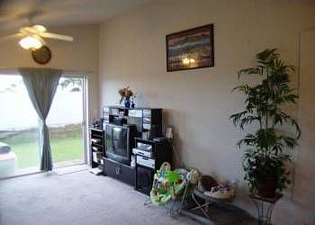 4th image of 685 Meakanu Ln APT 1001
