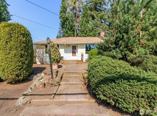 132 S 197th St, Seattle, WA 98148