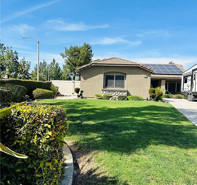 1st image of 28530 Cantebury Way