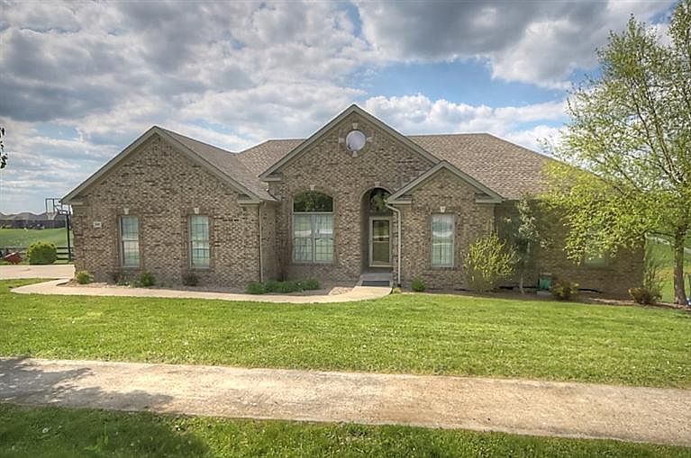 1st image of 306 Hailea Ct