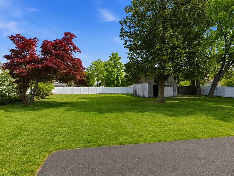 356 Cedar Ave — Photo 21
