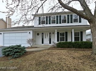 466 Wicks St, Grayslake, IL 60030