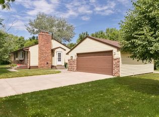 849 111th Ave NW, Coon Rapids, MN 55448