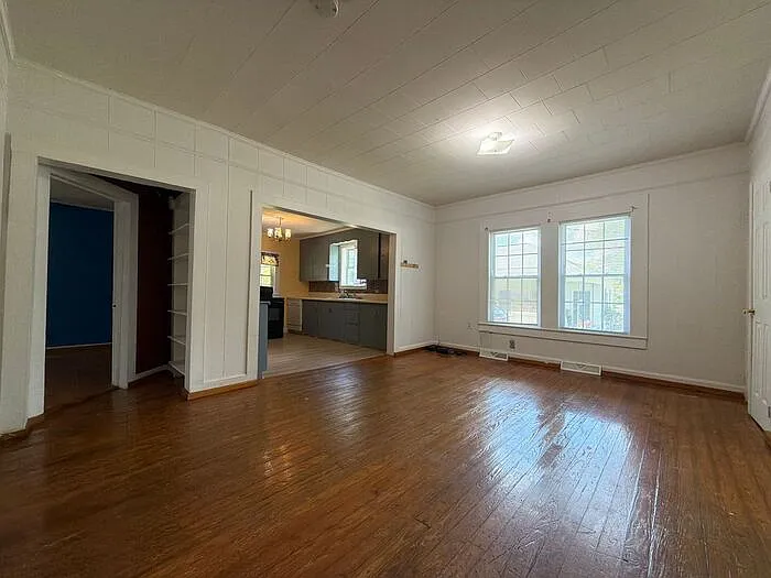 2 bed, 1.0 bath, 1016 sqft, $1,495 — Photo 4