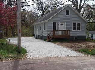 224 Sylvan Ln, Creve Coeur, IL 61610