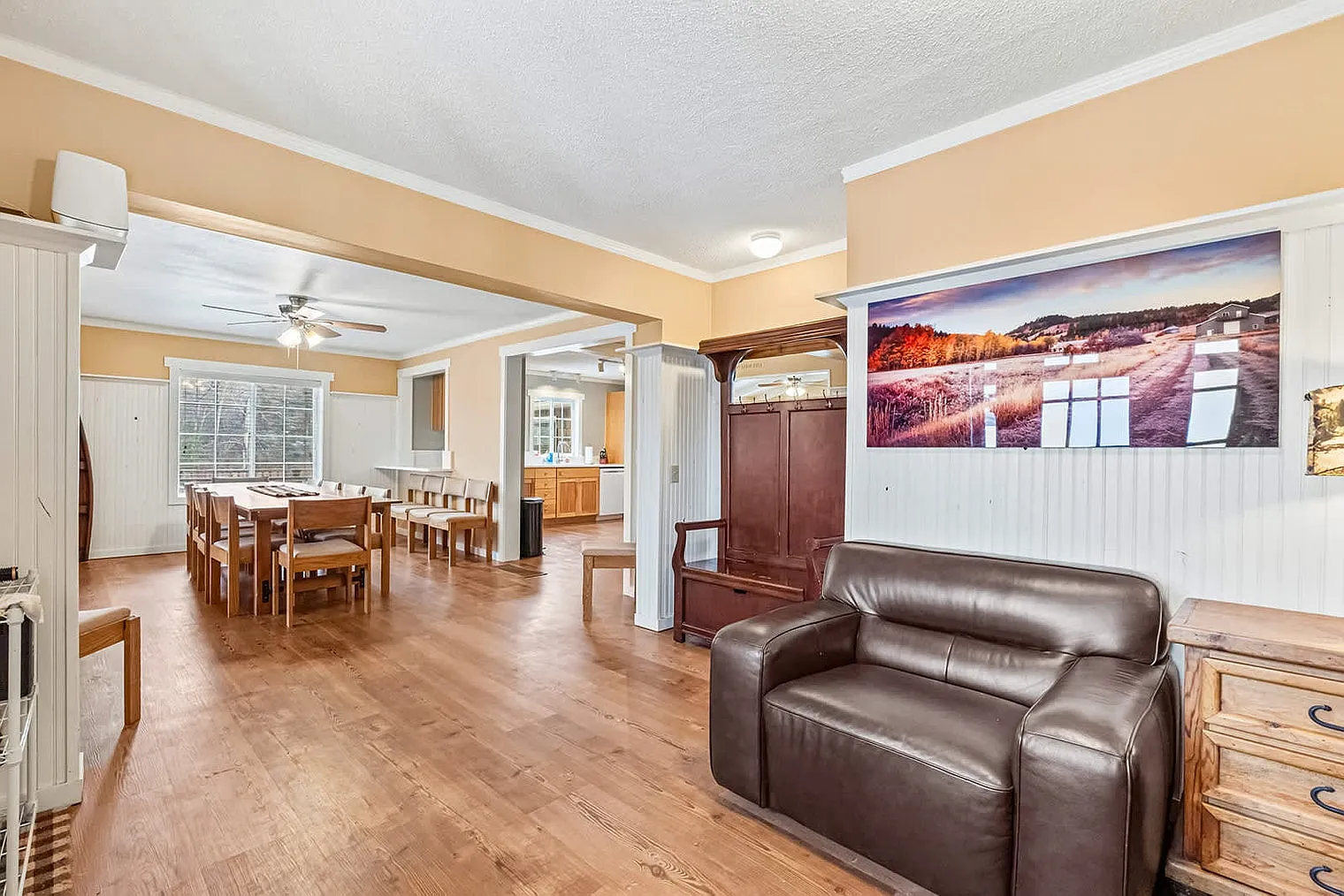 8 bed, 4.0 bath, 1474 sqft, $13,753 — Photo 4