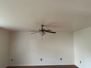 890 Fieldstone Trl, Easton, PA 18040
