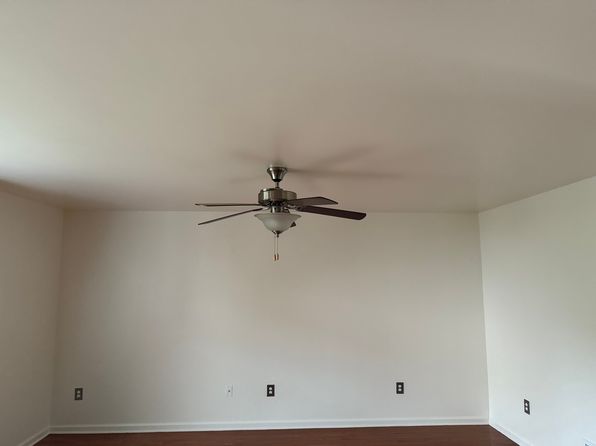 890 Fieldstone Trl