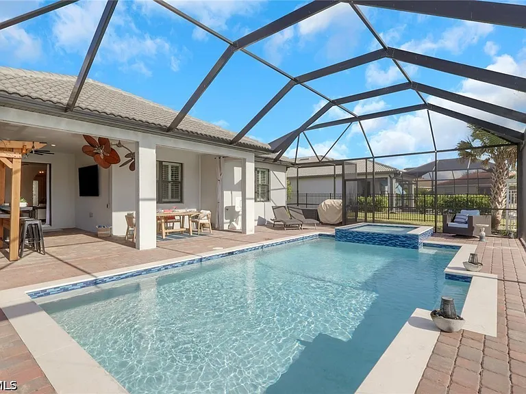 3425 Hampton Blvd — Photo 30