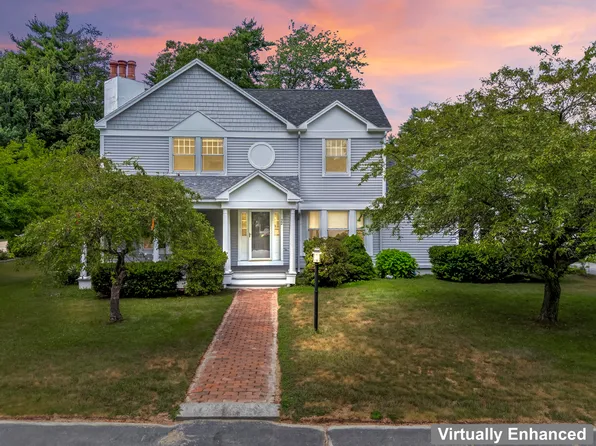 22 Kingsmark Lane, Portland, ME 04102