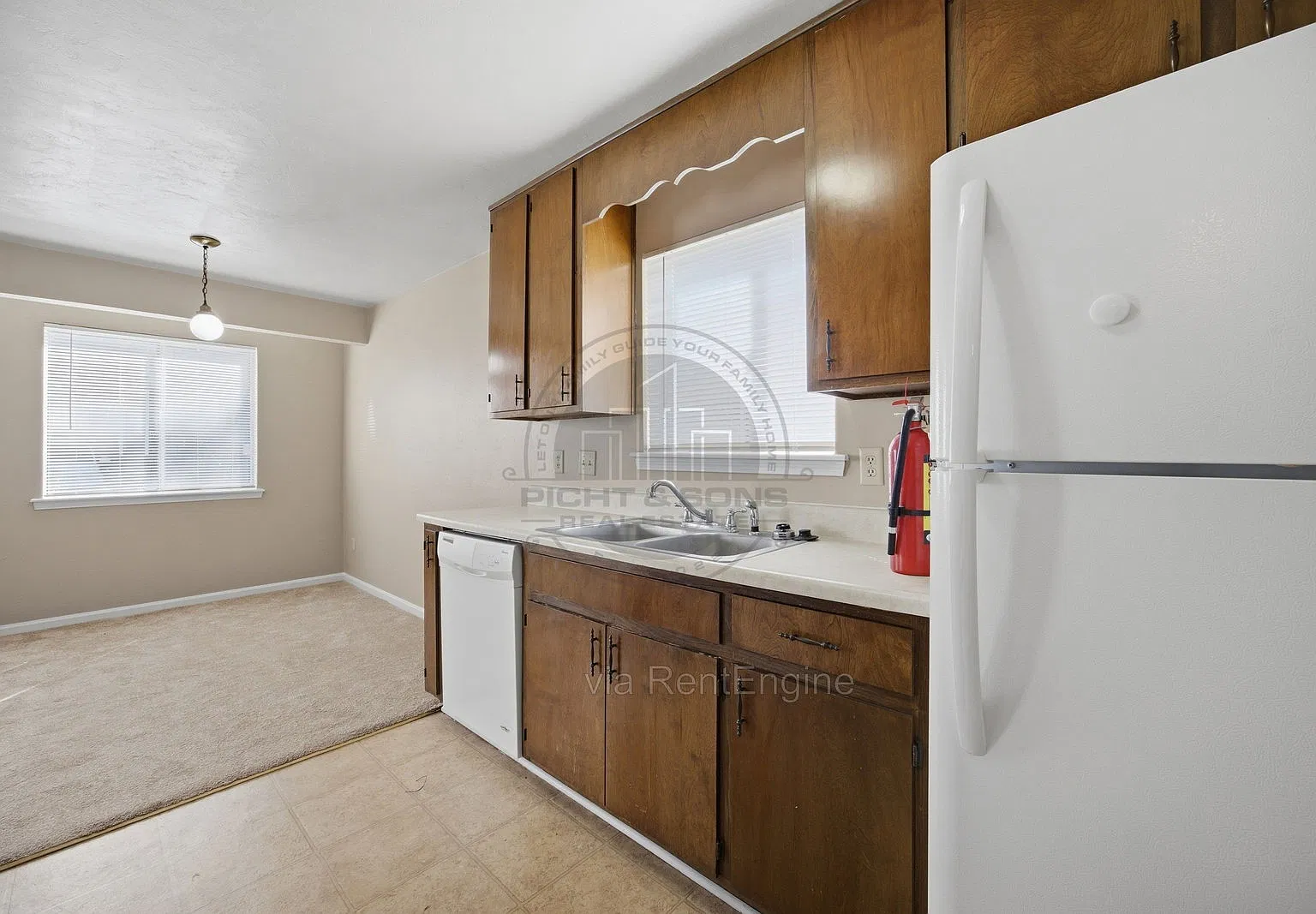 2 bed, 1.0 bath, 860 sqft, $1,000 — Photo 2