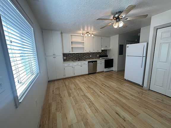 4th image of 644 Sunflower Rd