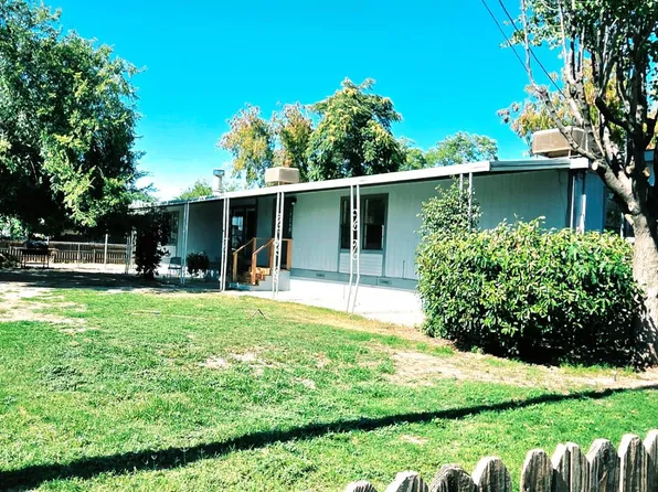 8870 Hudson Pl, Bakersfield, CA 93307