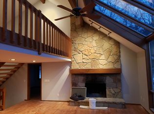 7340 Pinehill Rd, Concord Township, OH 44077