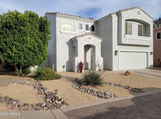 7013 S Golfside Ln, Phoenix, AZ 85042