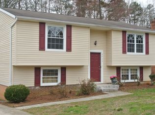 8032 Bald Ridge Dr, Charlotte, NC 28227