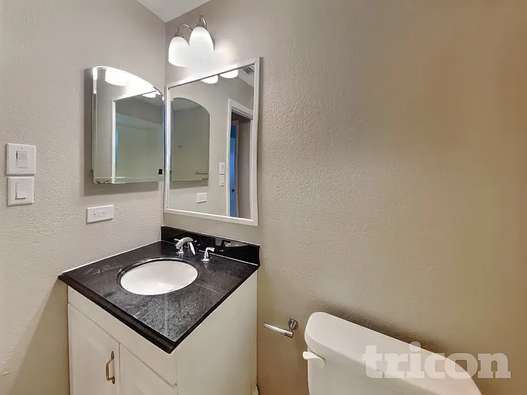 23120 Donalda Ave — Photo 12