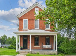 1021 Cleveland Ave, Dubuque, IA 52003