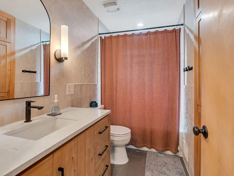 3536 E Hermes Dr — Photo 5