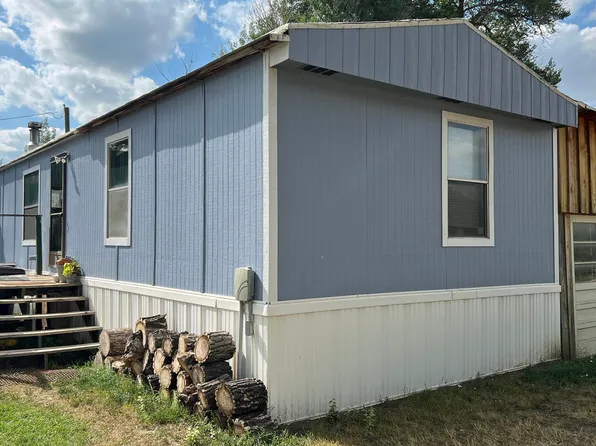 212 N 4th St, Buffalo Gap, SD 57722
