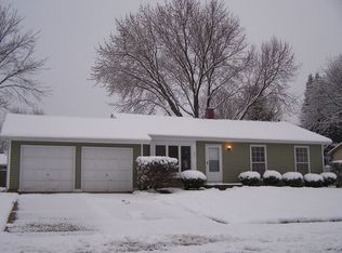 5007 W Ashland Dr, McHenry, IL 60050