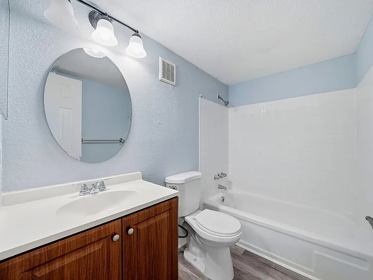 647 N Keene Rd #A — Photo 6