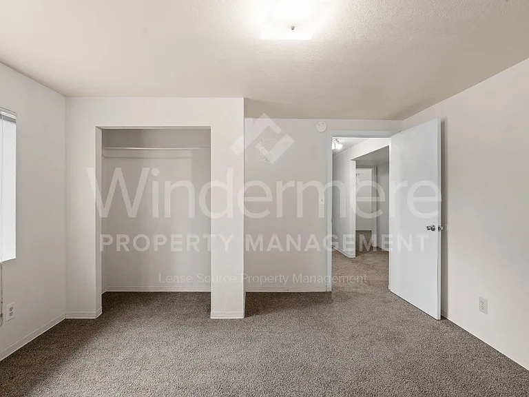 3828 E 7th Ave — Photo 21