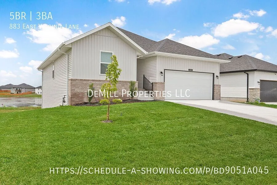 883 E Virginia Ln