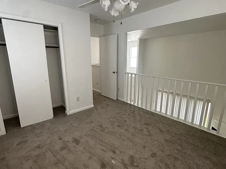 4 Marigold Ln — Photo 13