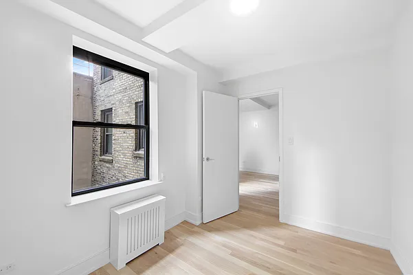 Rented by Oxford Property Group | media 19