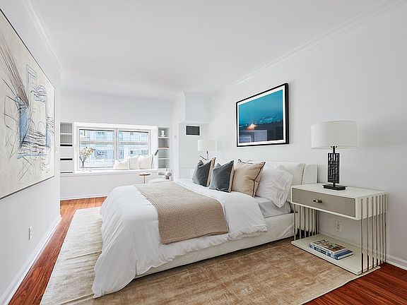 4th image of 301 W 57th St APT 2D