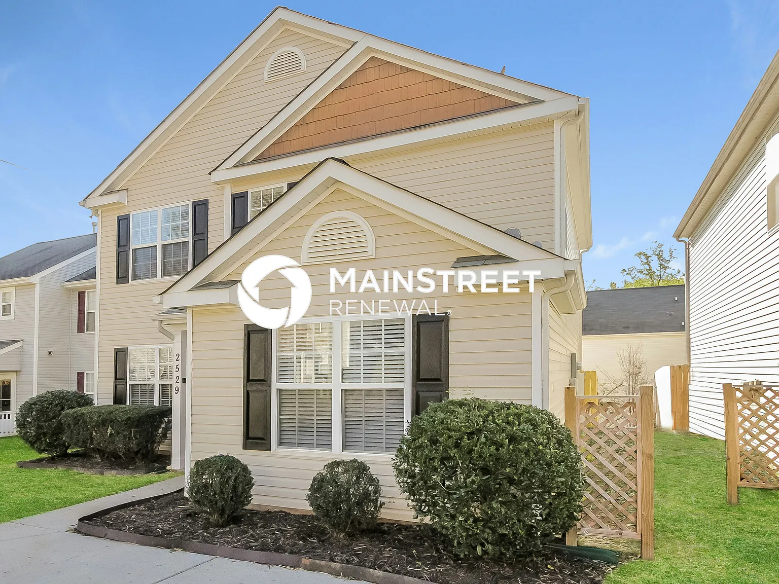 2529 Manes Ct — Photo 3