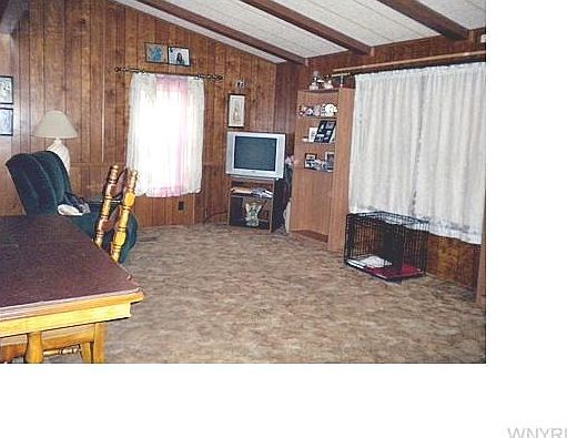 2nd image of 414 Oak Orchard Est