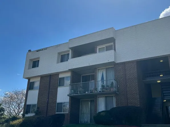 10239 Prince Pl #26-301, Upper Marlboro, MD 20774