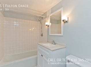 800 W George St APT G, Chicago, IL 60657